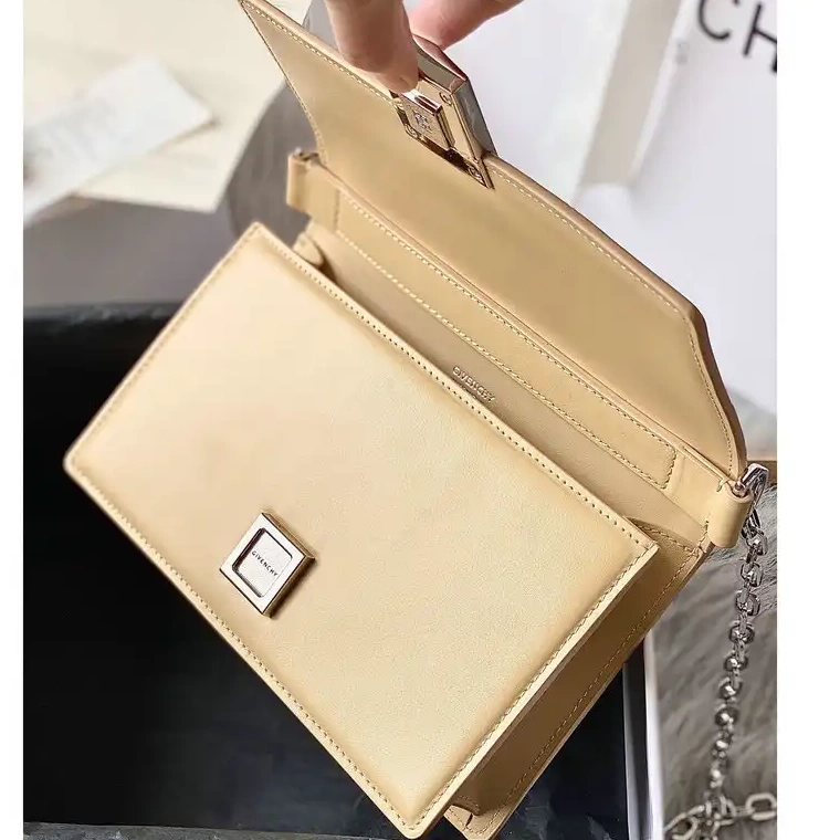Bag 2203RF0028 Givenchy 0814